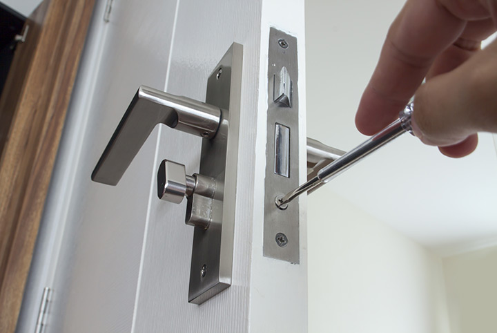 Our local locksmiths are able to repair and install door locks for properties in Dartmouth Park and the local area.
